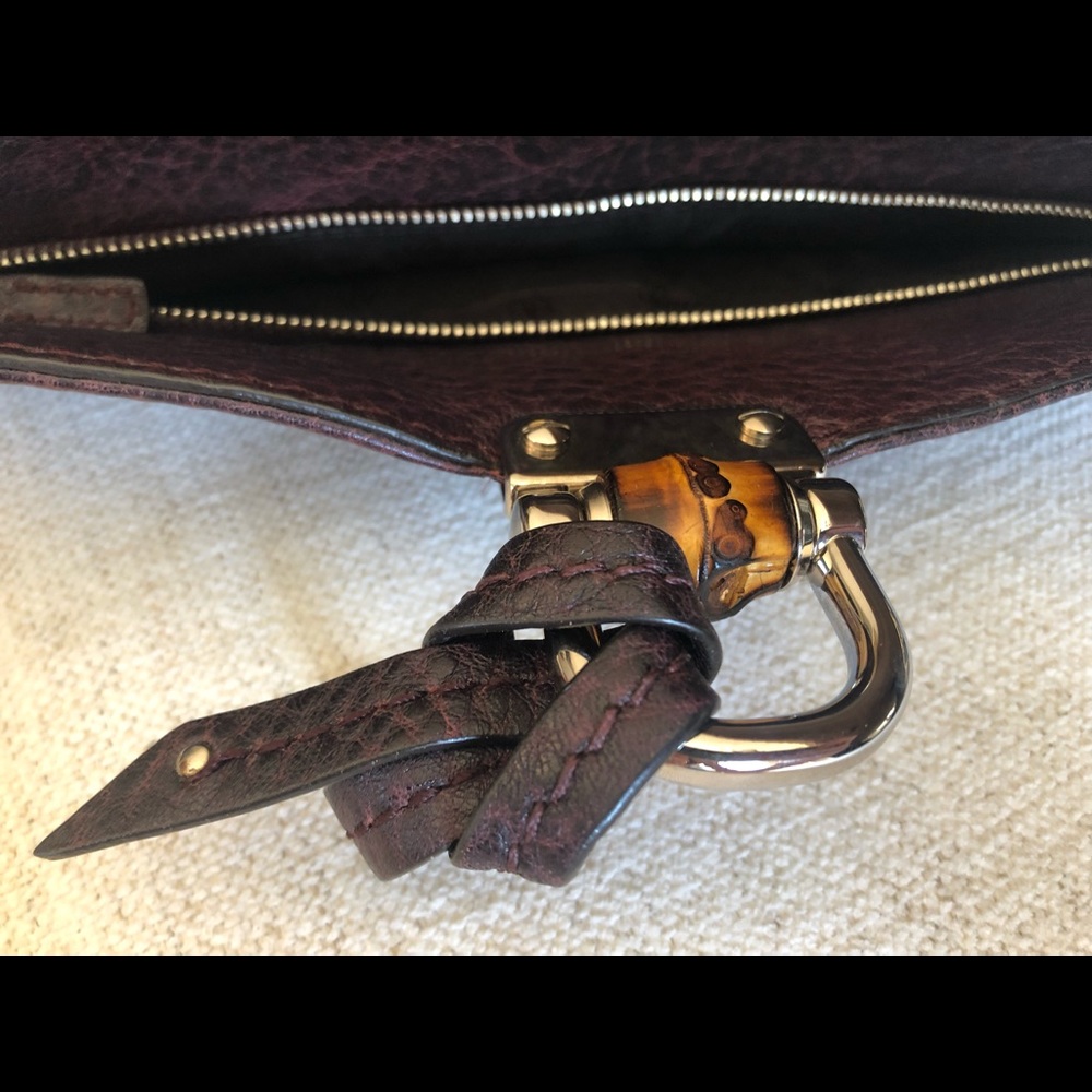 Gucci - maroon leather with bamboo accent - Picture 7 of 13